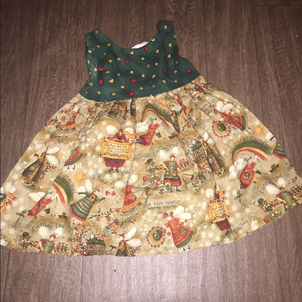 Dresses - Picture 2 of 7